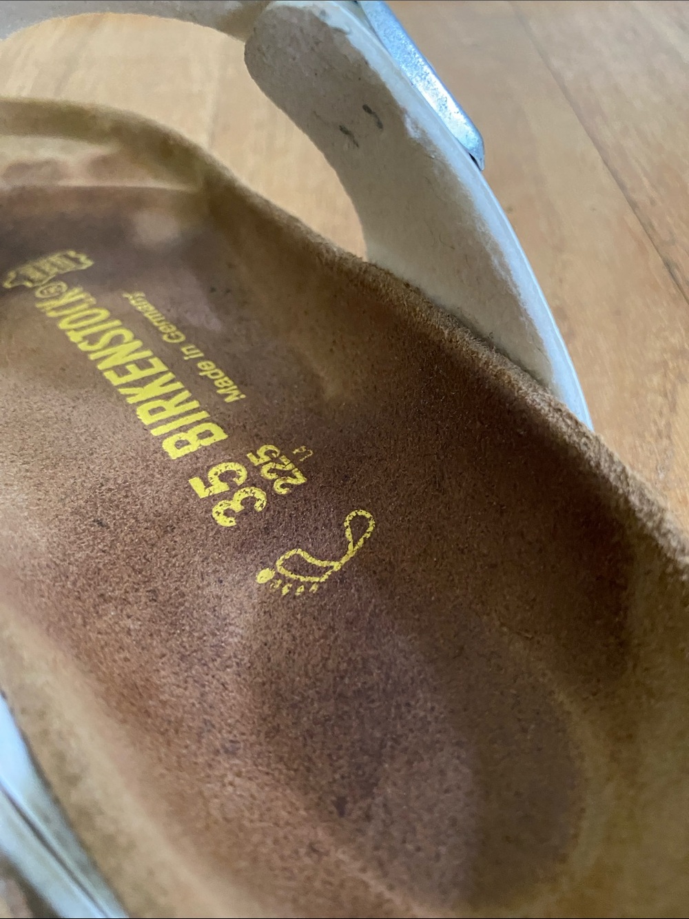 Birkenstock Gizeh 35, White Thong Sandals with Pink Accents - Picture 8 of 15